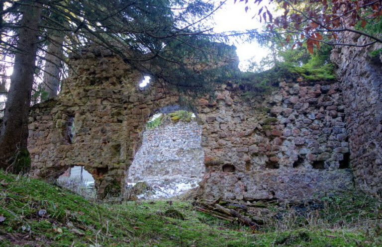 Ruine der Nesselburg, Germany